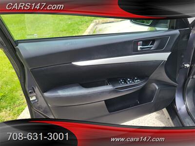 2013 Subaru Outback 2.5i Premium   - Photo 25 - Midlothian, IL 60445