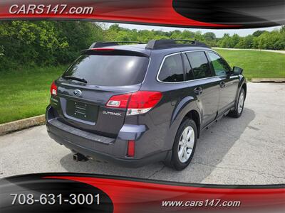 2013 Subaru Outback 2.5i Premium   - Photo 7 - Midlothian, IL 60445