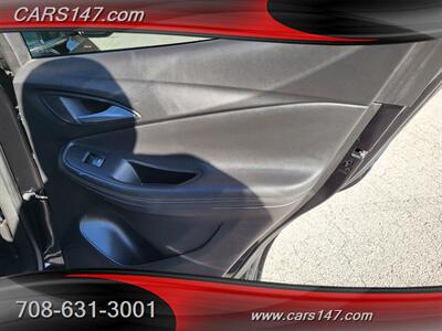 2020 Buick Encore GX Select   - Photo 27 - Midlothian, IL 60445