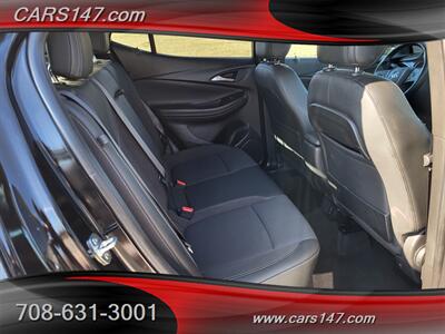 2020 Buick Encore GX Select   - Photo 14 - Midlothian, IL 60445