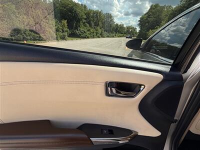 2014 Toyota Avalon XLE   - Photo 24 - Midlothian, IL 60445