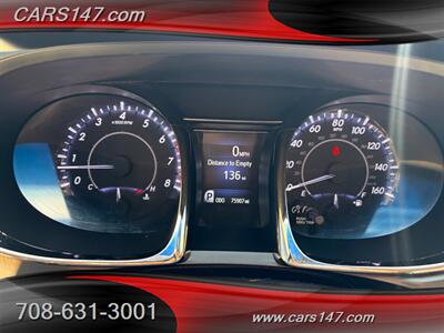 2014 Toyota Avalon XLE   - Photo 12 - Midlothian, IL 60445