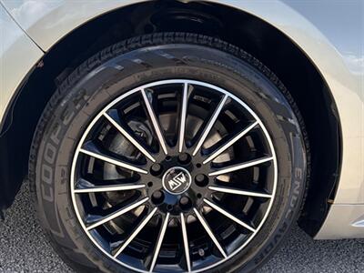 2014 Toyota Avalon XLE   - Photo 29 - Midlothian, IL 60445