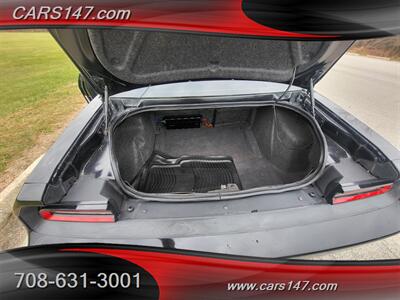 2012 Dodge Challenger SXT - Photo 10 - Midlothian, IL 60445