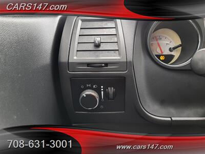 2012 Dodge Challenger SXT - Photo 21 - Midlothian, IL 60445