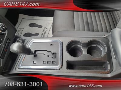 2012 Dodge Challenger SXT - Photo 17 - Midlothian, IL 60445