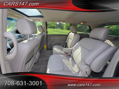 2006 Toyota Sienna XLE 7 Passenger - Photo 18 - Midlothian, IL 60445