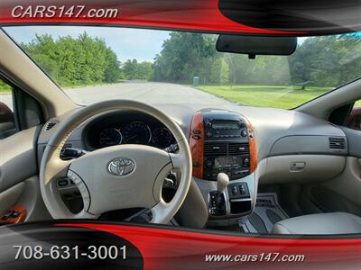 2006 Toyota Sienna XLE 7 Passenger - Photo 11 - Midlothian, IL 60445