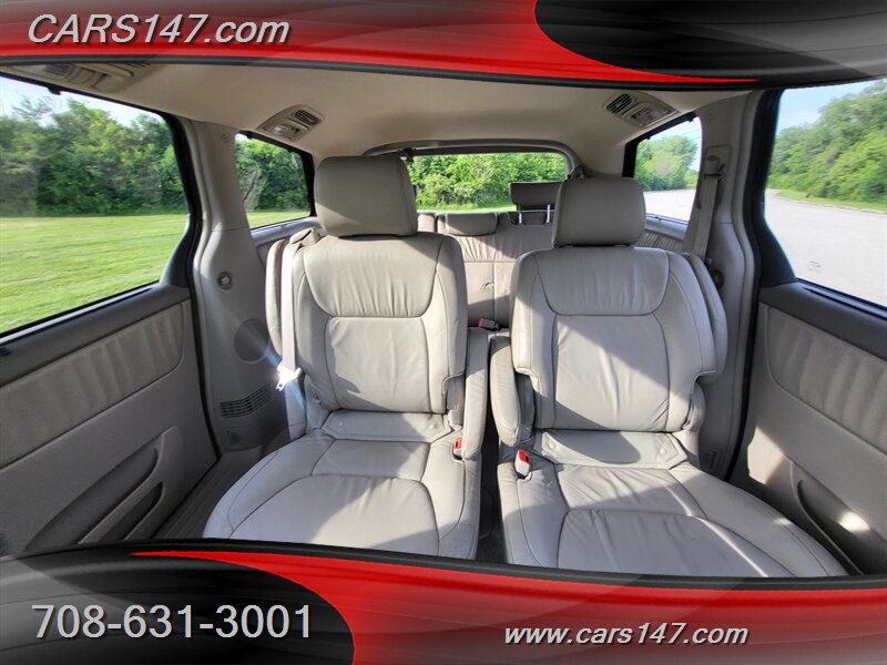 2006 Toyota Sienna XLE 7 Passenger - Photo 12 - Midlothian, IL 60445