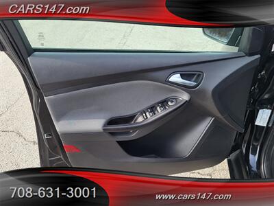 2013 Ford Focus SE   - Photo 24 - Midlothian, IL 60445