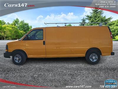 2011 Chevrolet Express 2500   - Photo 2 - Midlothian, IL 60445