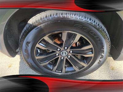 2017 Nissan Armada Platinum   - Photo 29 - Midlothian, IL 60445