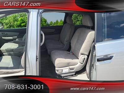 2012 Honda Odyssey LX   - Photo 10 - Midlothian, IL 60445