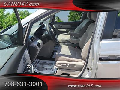 2012 Honda Odyssey LX   - Photo 9 - Midlothian, IL 60445