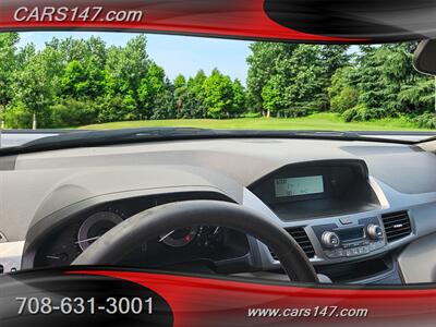 2012 Honda Odyssey LX   - Photo 22 - Midlothian, IL 60445