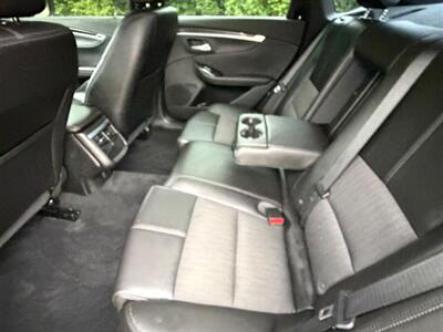2017 Chevrolet Impala LT - Photo 19 - Midlothian, IL 60445
