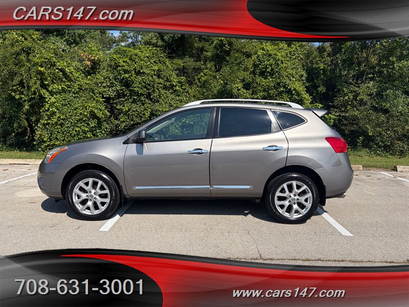 2012 Nissan Rogue SV w/SL Package - Photo 2 - Midlothian, IL 60445