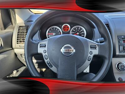 2011 Nissan Sentra 2.0 - Photo 16 - Midlothian, IL 60445