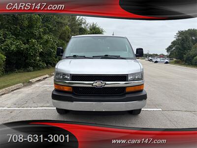 2011 Chevrolet Express LT 3500 - Photo 6 - Midlothian, IL 60445