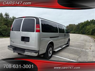 2011 Chevrolet Express LT 3500 - Photo 4 - Midlothian, IL 60445