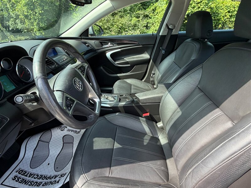 2011 Buick Regal CXL - Photo 17 - Midlothian, IL 60445