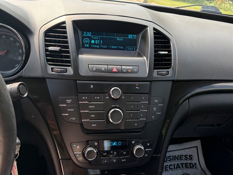 2011 Buick Regal CXL - Photo 14 - Midlothian, IL 60445