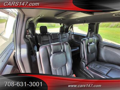 2014 Dodge Grand Caravan R/T   - Photo 16 - Midlothian, IL 60445