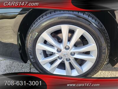 2010 Lexus ES 350   - Photo 30 - Midlothian, IL 60445