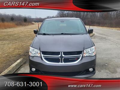 2019 Dodge Grand Caravan SXT   - Photo 4 - Midlothian, IL 60445