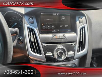 2014 Ford Focus Titanium   - Photo 25 - Midlothian, IL 60445