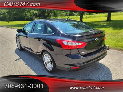 2014 Ford Focus Titanium   - Photo 8 - Midlothian, IL 60445
