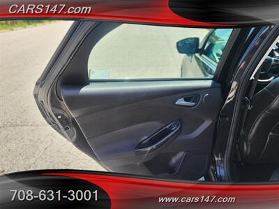2014 Ford Focus Titanium   - Photo 19 - Midlothian, IL 60445