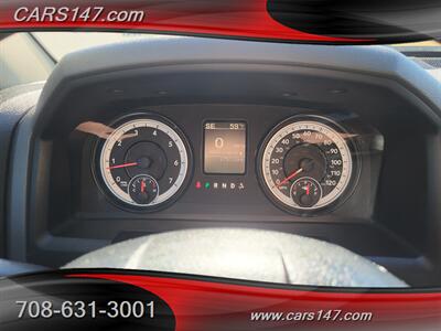 2015 RAM 1500 Big Horn   - Photo 18 - Midlothian, IL 60445