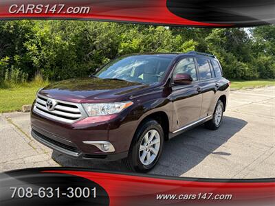 2013 Toyota Highlander Plus   - Photo 1 - Midlothian, IL 60445