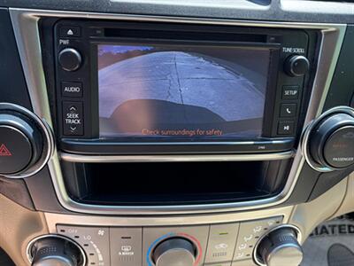 2013 Toyota Highlander Plus   - Photo 28 - Midlothian, IL 60445