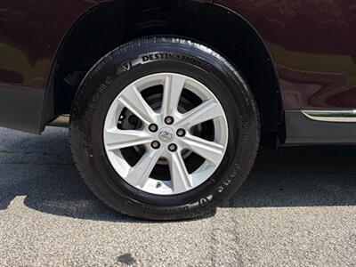 2013 Toyota Highlander Plus   - Photo 30 - Midlothian, IL 60445