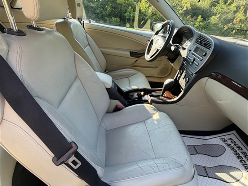2008 Saab 9-3 2.0T - Photo 19 - Midlothian, IL 60445