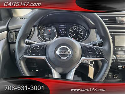 2018 Nissan Rogue Sport S   - Photo 10 - Midlothian, IL 60445