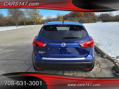 2018 Nissan Rogue Sport S   - Photo 7 - Midlothian, IL 60445