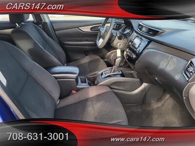 2018 Nissan Rogue Sport S   - Photo 17 - Midlothian, IL 60445