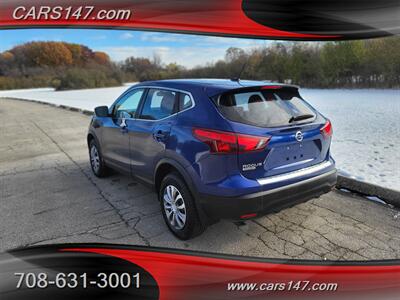 2018 Nissan Rogue Sport S   - Photo 8 - Midlothian, IL 60445