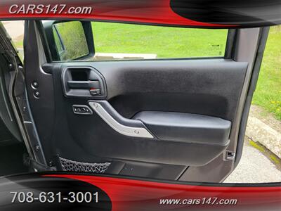 2014 Jeep Wrangler Unlimited Sahara - Photo 27 - Midlothian, IL 60445