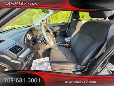 2012 Subaru Impreza 2.0i Premium   - Photo 18 - Midlothian, IL 60445