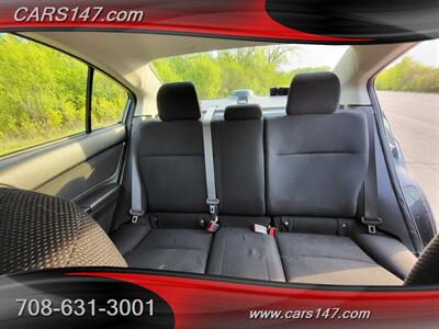 2012 Subaru Impreza 2.0i Premium   - Photo 12 - Midlothian, IL 60445