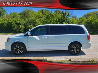 2014 Dodge Grand Caravan SE - Photo 3 - Midlothian, IL 60445