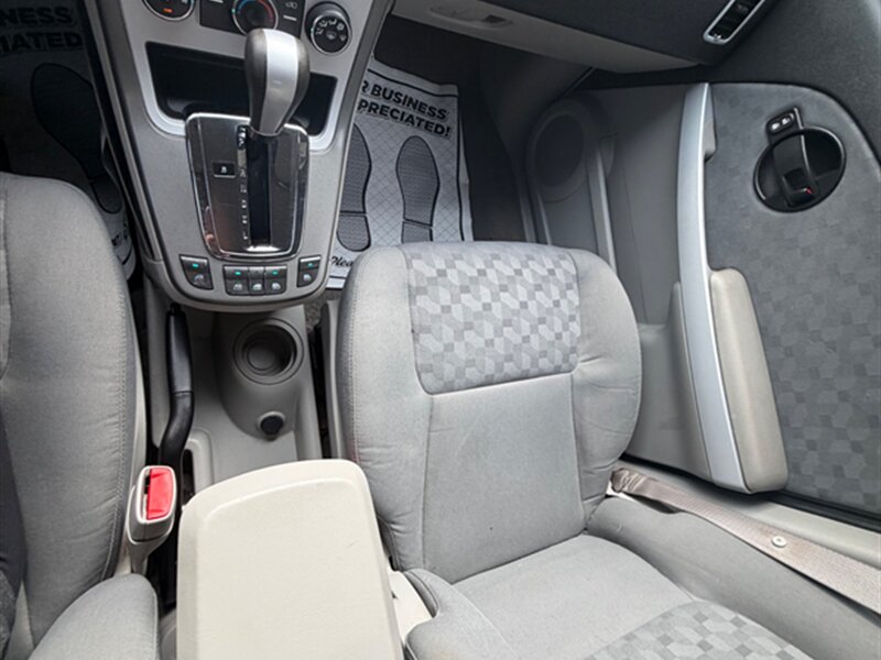 2008 Chevrolet Equinox LS - Photo 14 - Midlothian, IL 60445