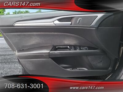 2013 Ford Fusion SE   - Photo 18 - Midlothian, IL 60445