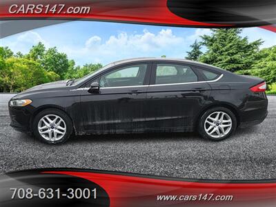 2013 Ford Fusion SE   - Photo 2 - Midlothian, IL 60445