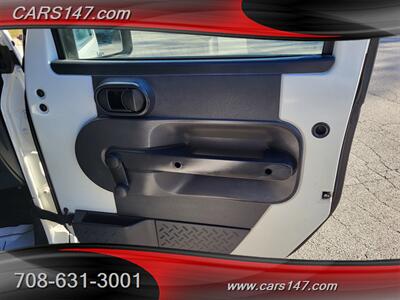 2009 Jeep Wrangler X   - Photo 16 - Midlothian, IL 60445