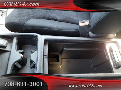 2012 Honda CR-V LX - Photo 21 - Midlothian, IL 60445